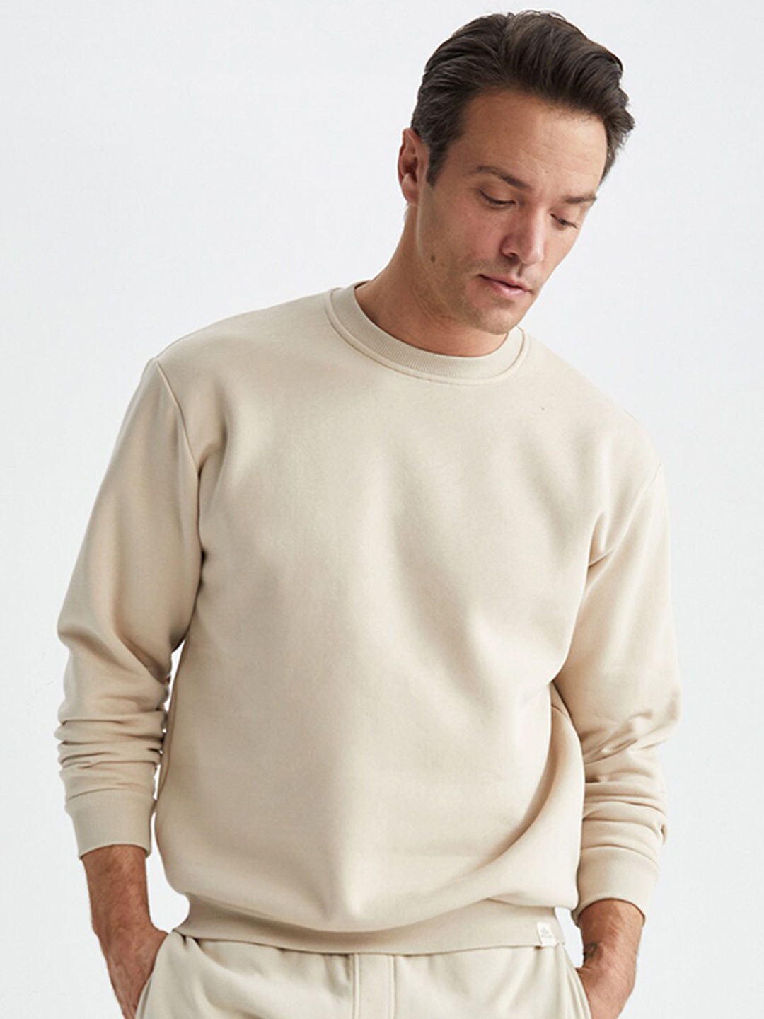 

DeFacto Round Neck Pullover, Beige