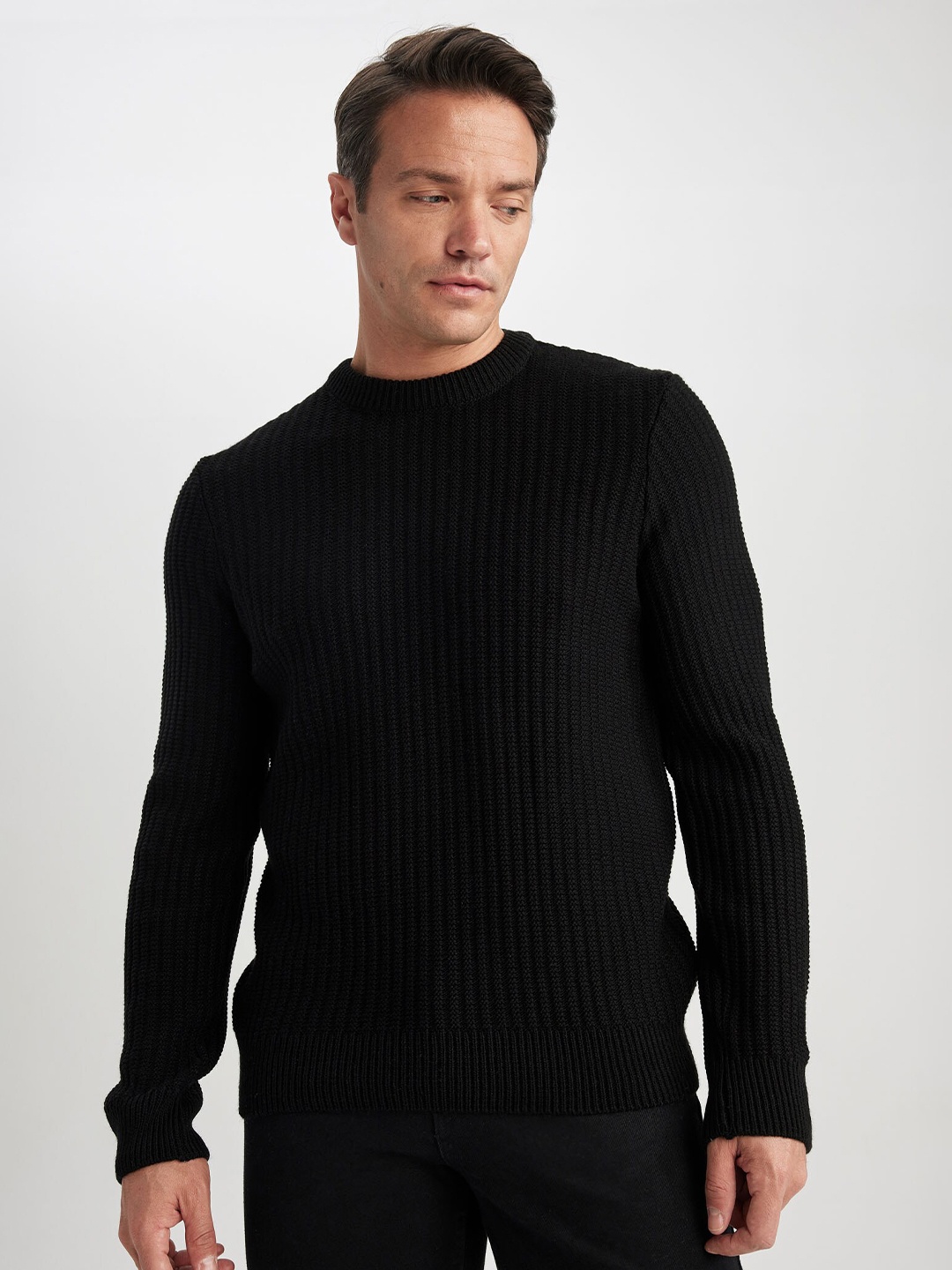 

DeFacto Ribbed Knitted Acrylic Pullover, Black