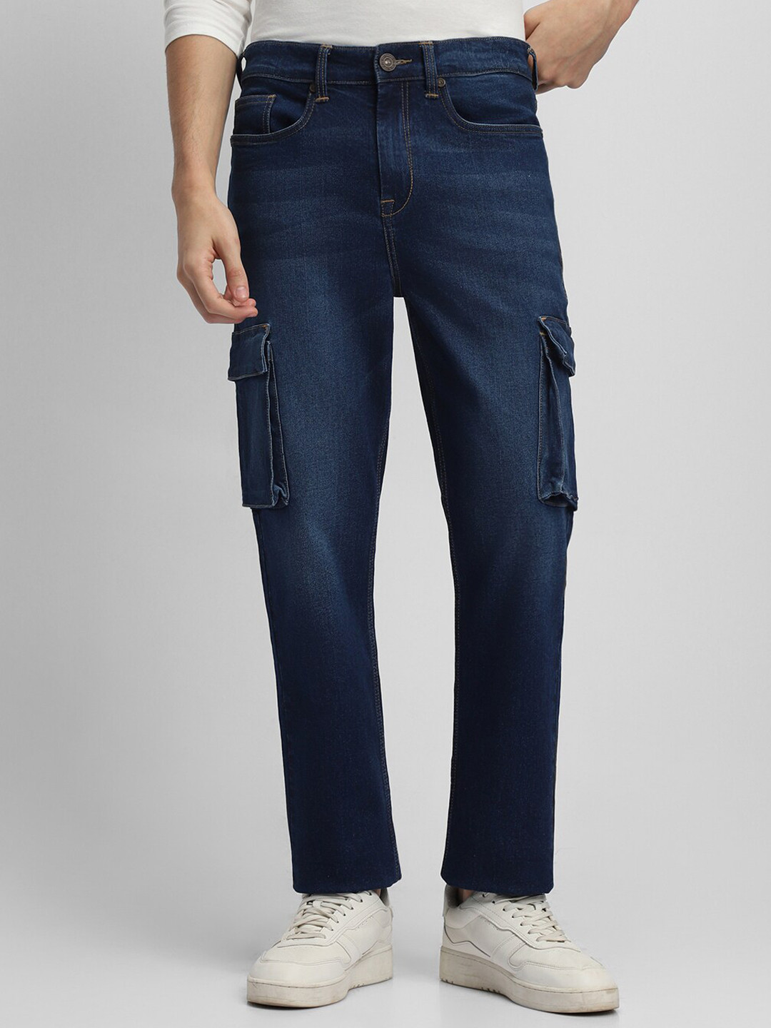 

Dennis Lingo Men Straight Fit Stretchable Mid-Rise Jeans, Blue