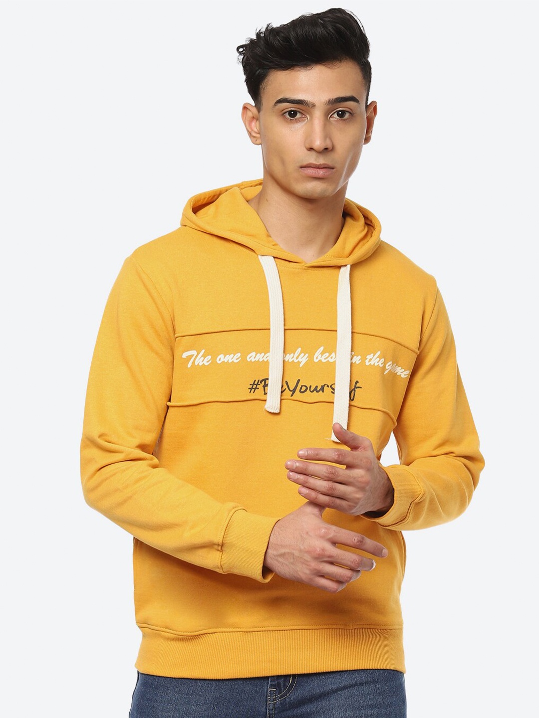 

2Bme Men Mustard Printed Hooded Sweatshirt