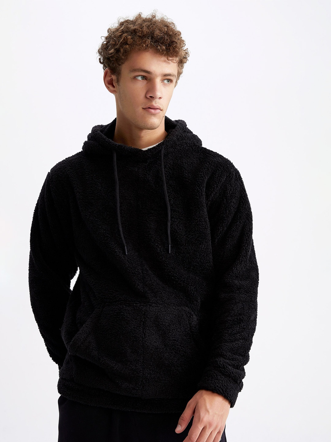 

DeFacto Hooded Long Sleeves Pullover, Black