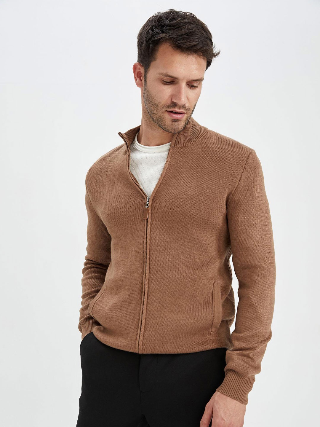 

DeFacto Ribbed Mock Collar Acrylic Sweater, Brown