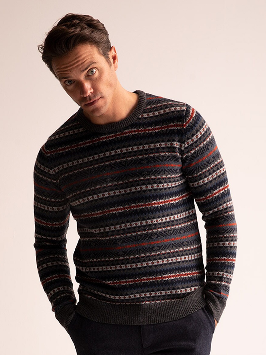 

DeFacto Self Design Geometric Pullover, Grey