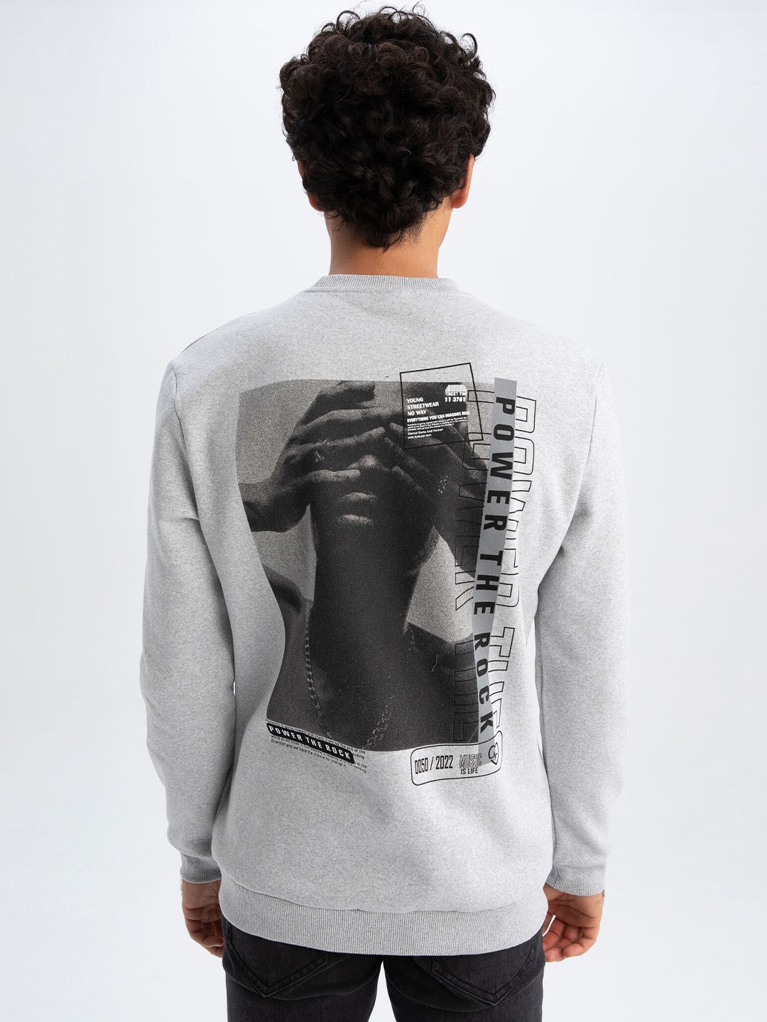 

DeFacto Graphic Printed Sweatshirt, Grey