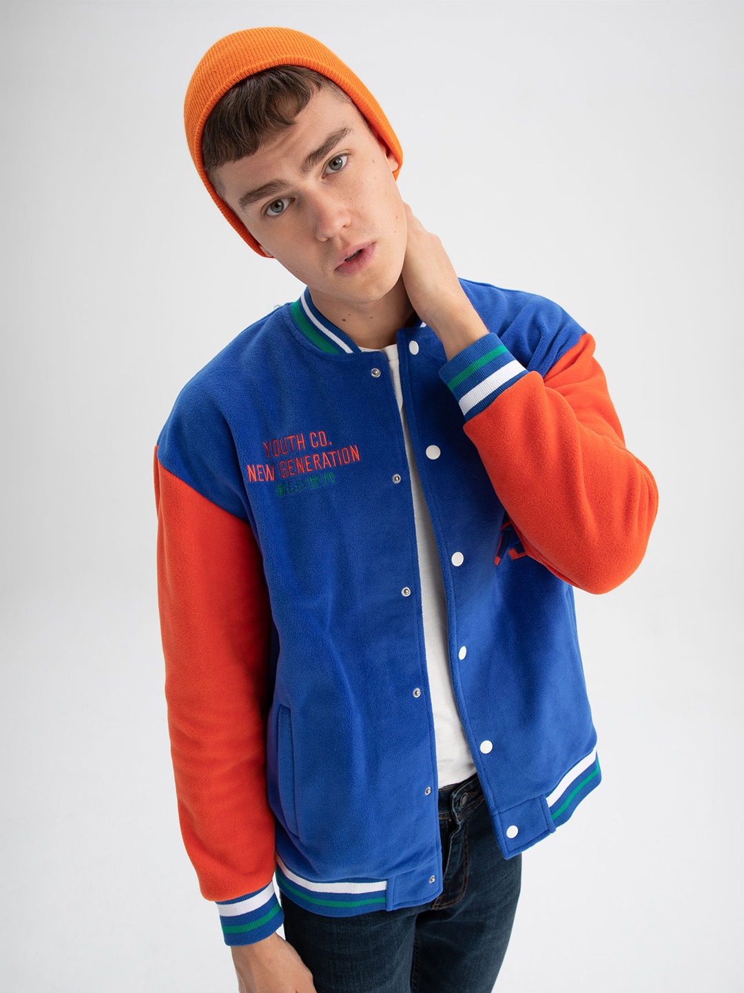 

DeFacto Typography Printed Mandarin Collar Varsity Jacket, Blue