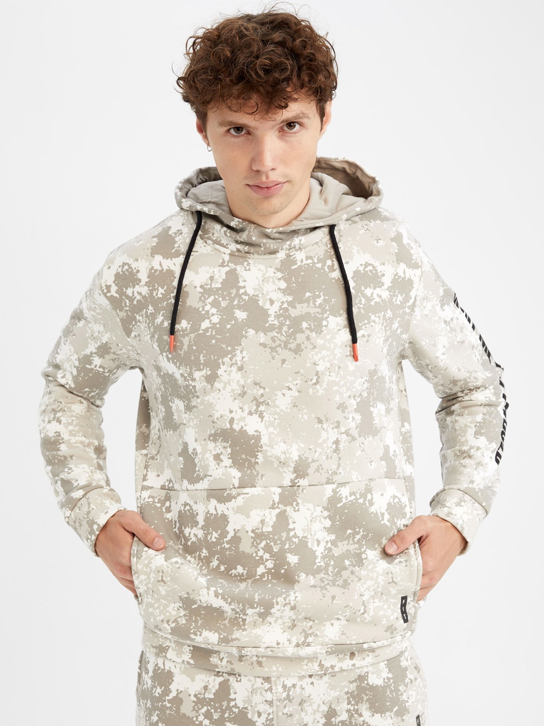 

DeFacto Abstract Printed Hooded Pullover, Grey