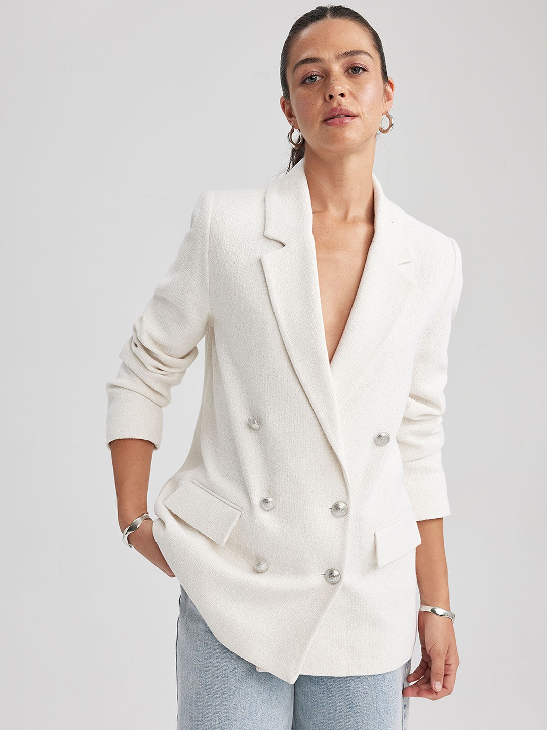 

DeFacto Notched Lapel Double-Breasted Blazer, White