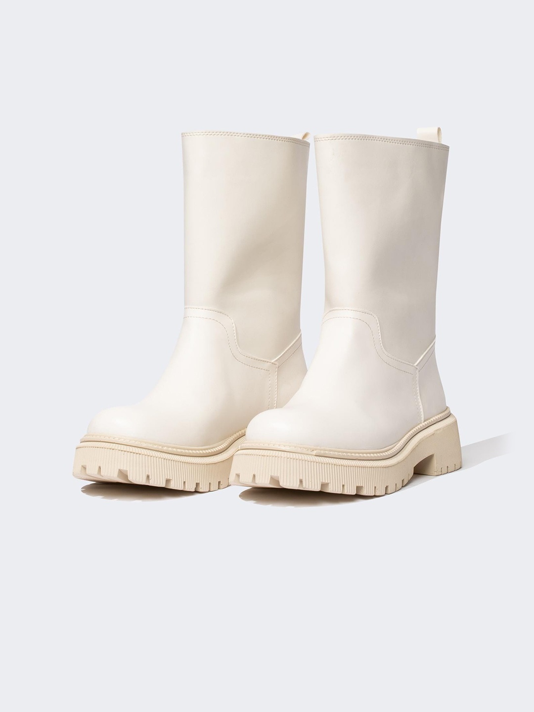 

DeFacto Women Mid Top Regular Boots, White