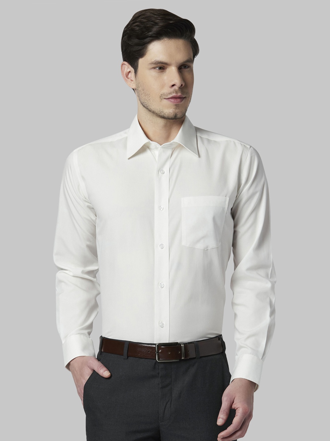 

Park Avenue Men Yellow Slim Fit Solid Formal Shirt