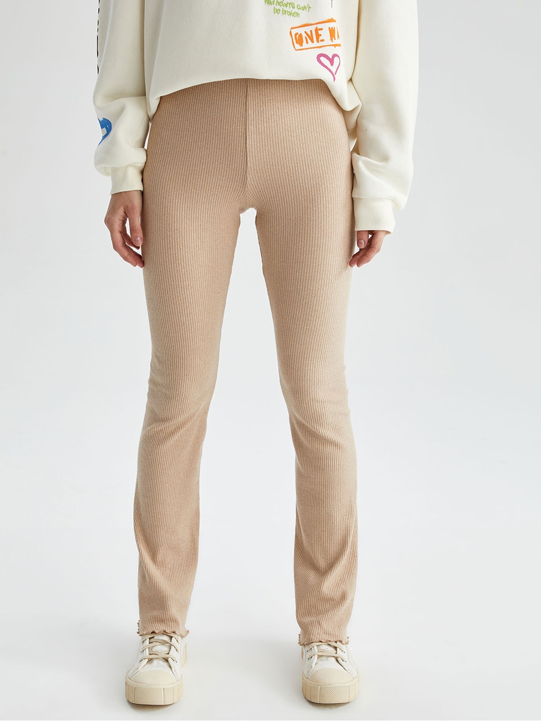 

DeFacto Women Mid Rise Ribbed Track Pant, Beige
