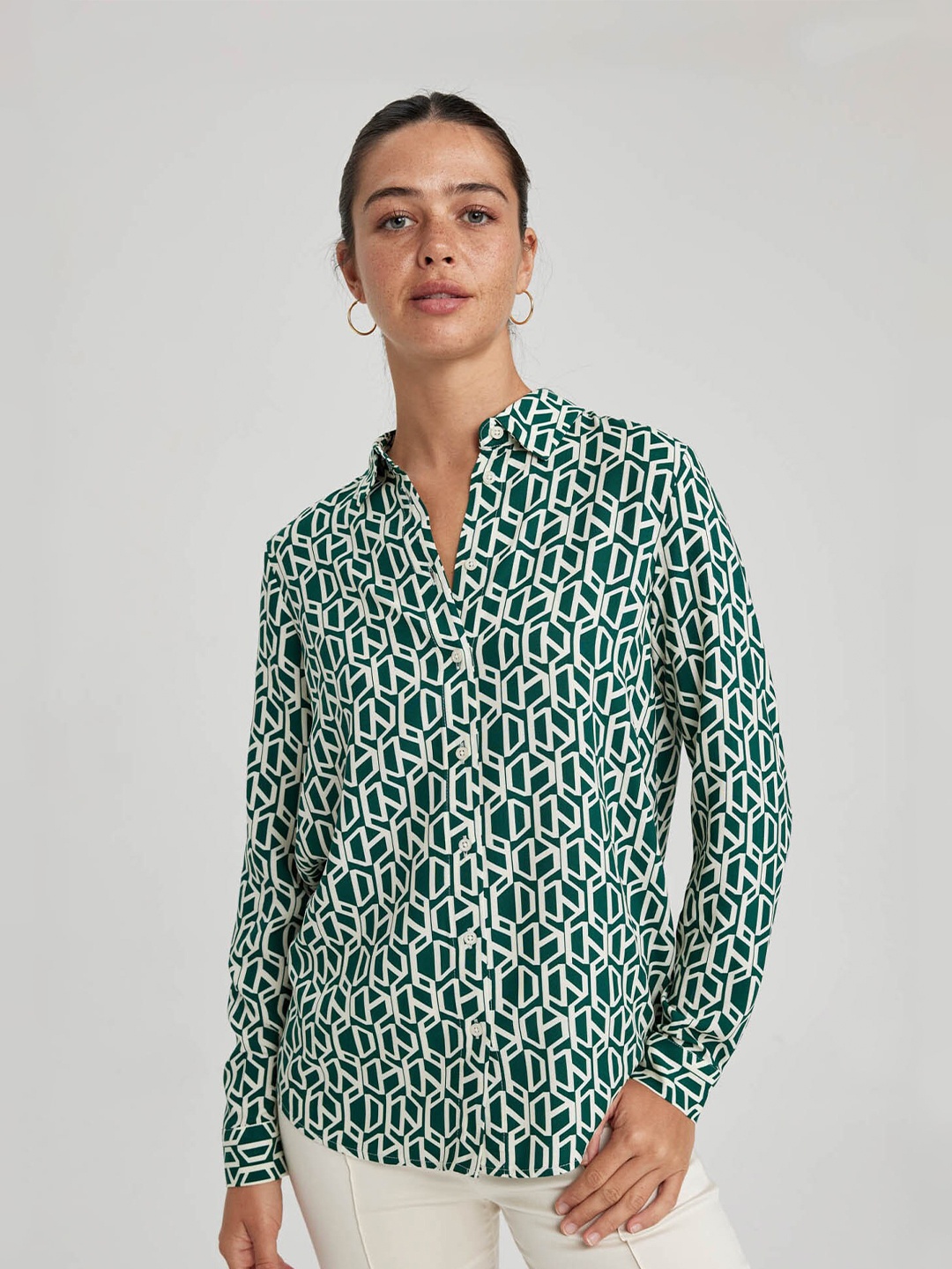 

DeFacto Opaque Printed Casual Shirt, Green