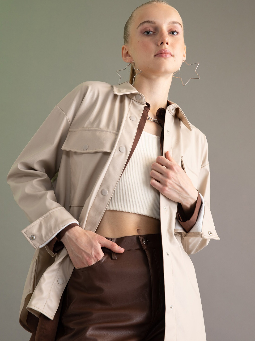 

DeFacto Spread Collar Casual Shacket, Beige
