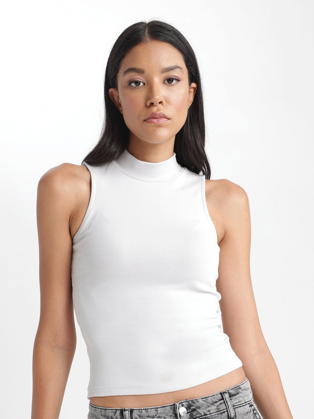 

DeFacto High Neck Sleeveless Crop Top, White