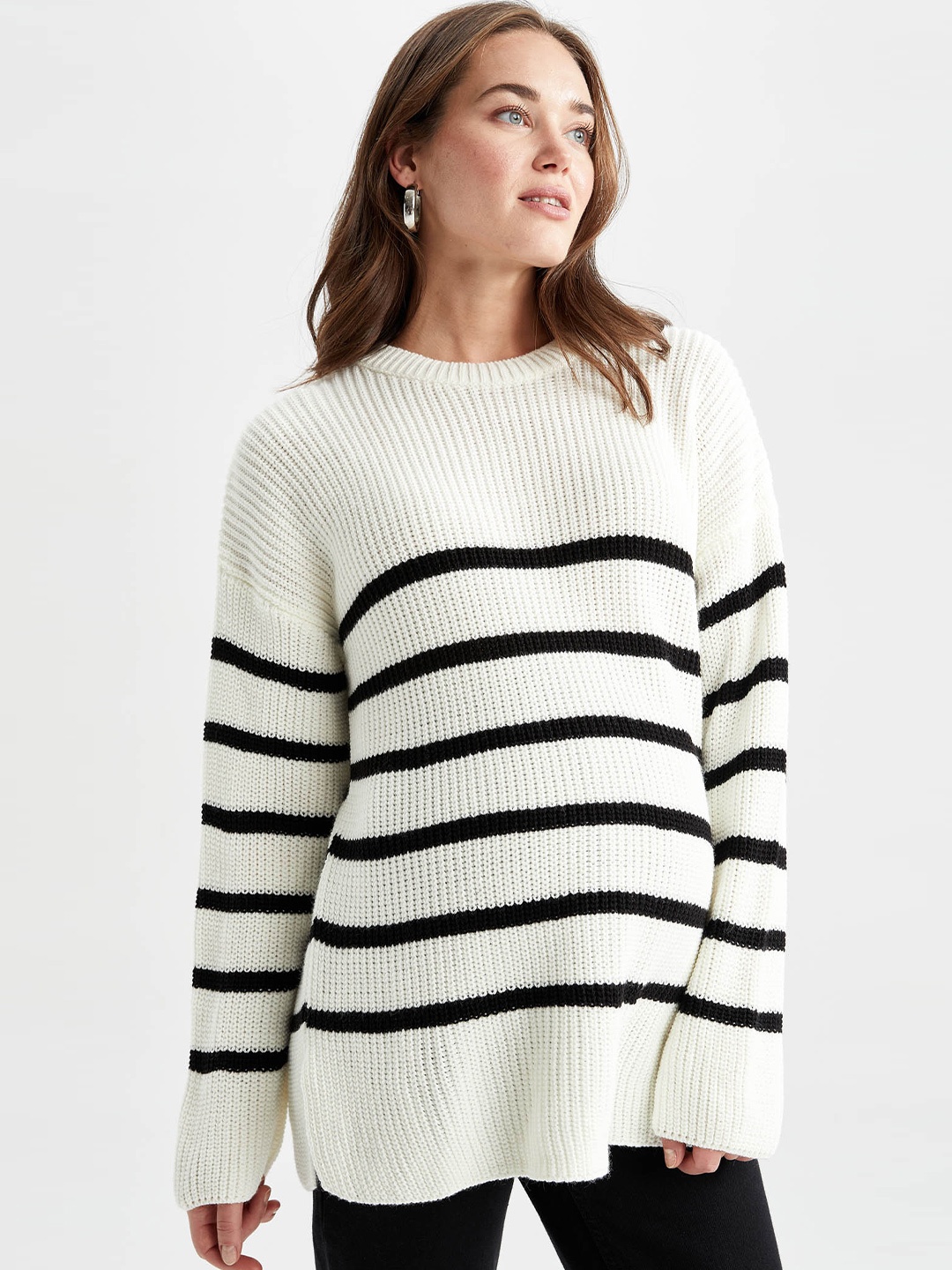 

DeFacto Horizontal Striped Long Sleeves Top, White