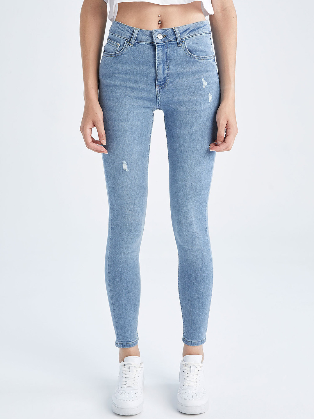 

DeFacto Women Mid-Rise Plain Trousers, Blue