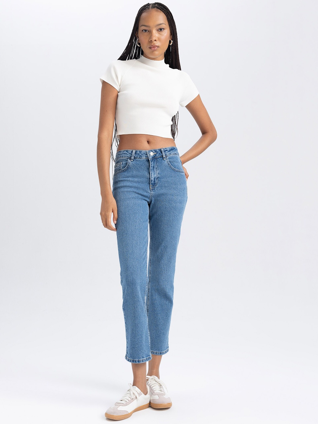 

DeFacto Women Regular Fit Clean Look Stretchable Jeans, Blue