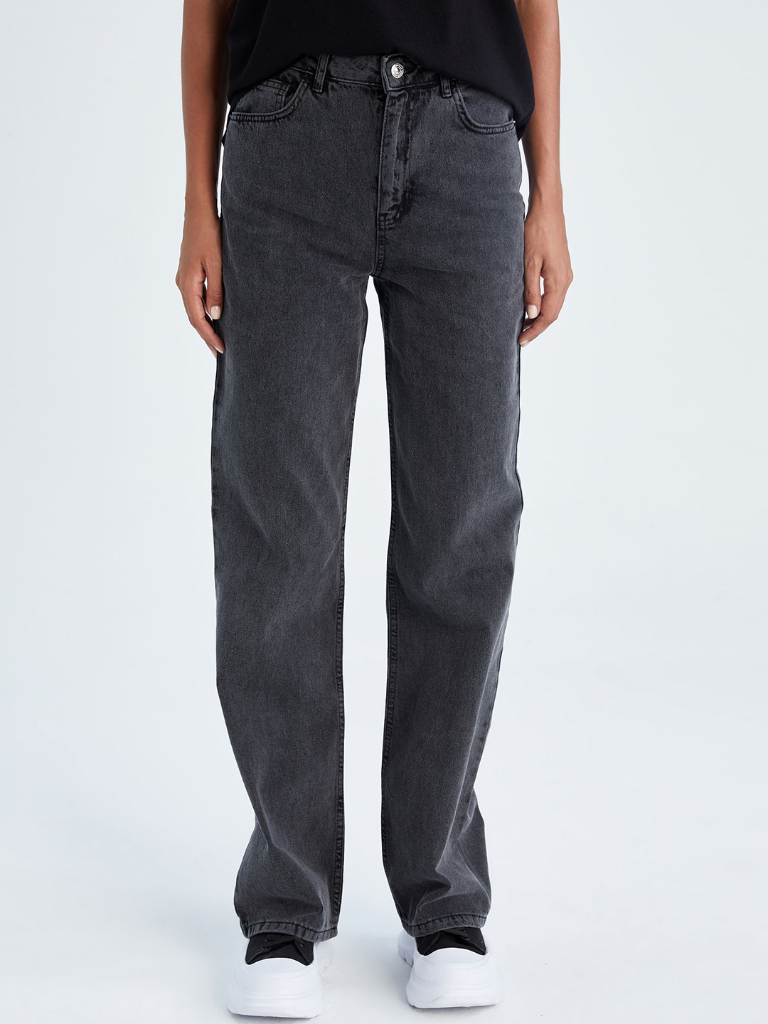 

DeFacto Women Flat-Front Mid-Rise Flat-Front Plain Cotton Regular Trousers, Grey