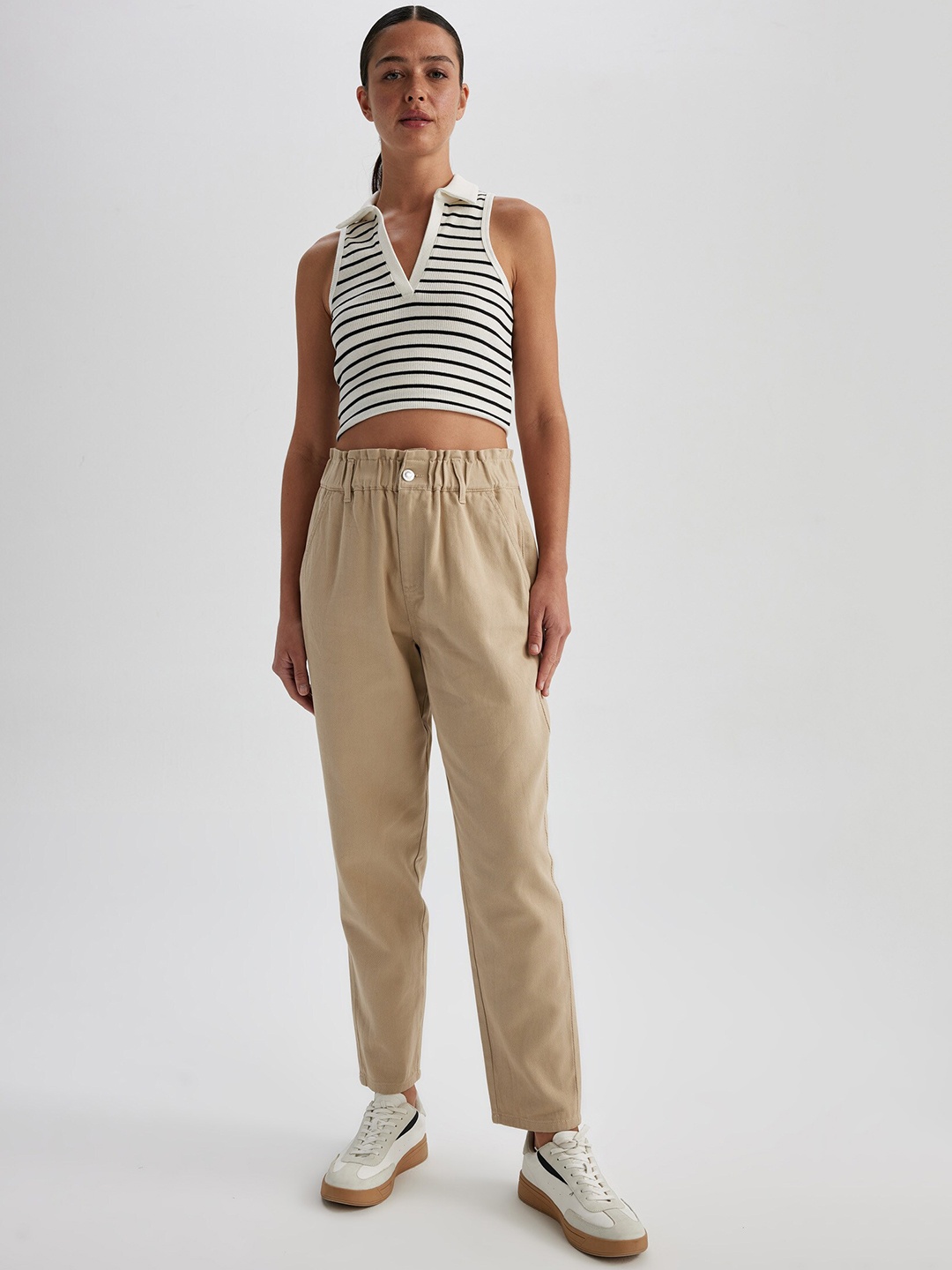 

DeFacto Women Mid Rise Cotton Jeans, Beige