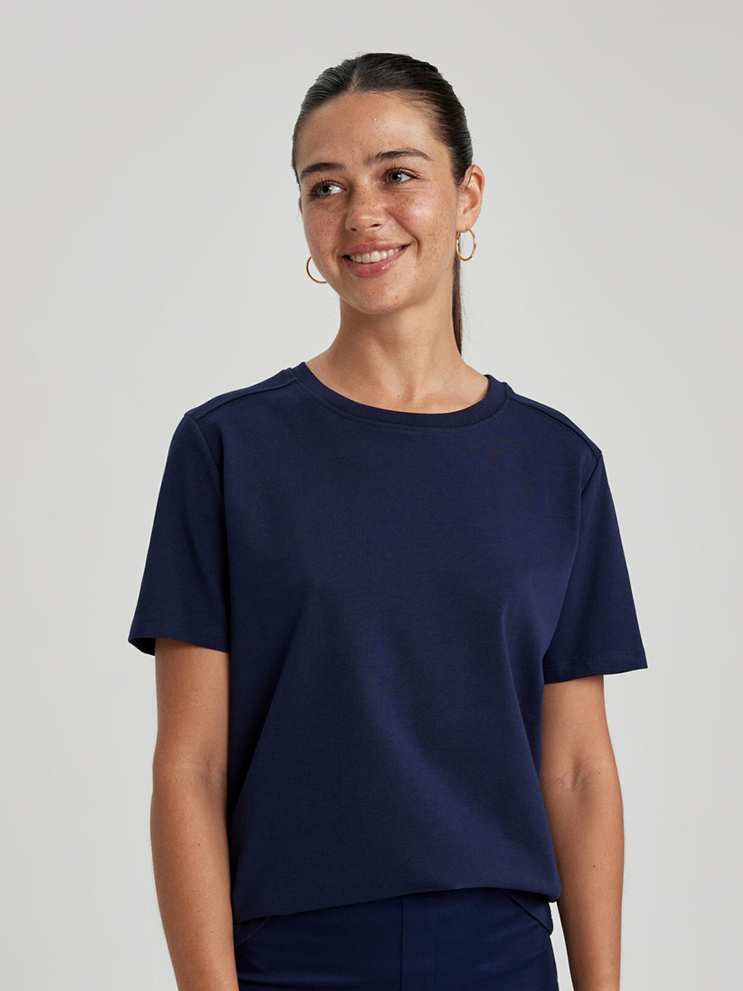 

DeFacto Round Neck Short Sleeves Pure Cotton T-shirt, Navy blue