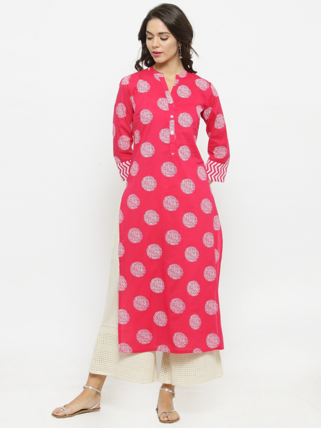 

Varanga Women Pink Printed Straight Kurta