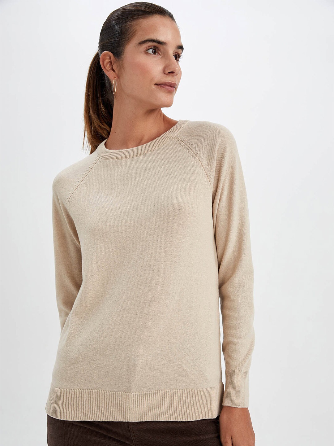 

DeFacto Round Neck Acrylic Pullover, Beige
