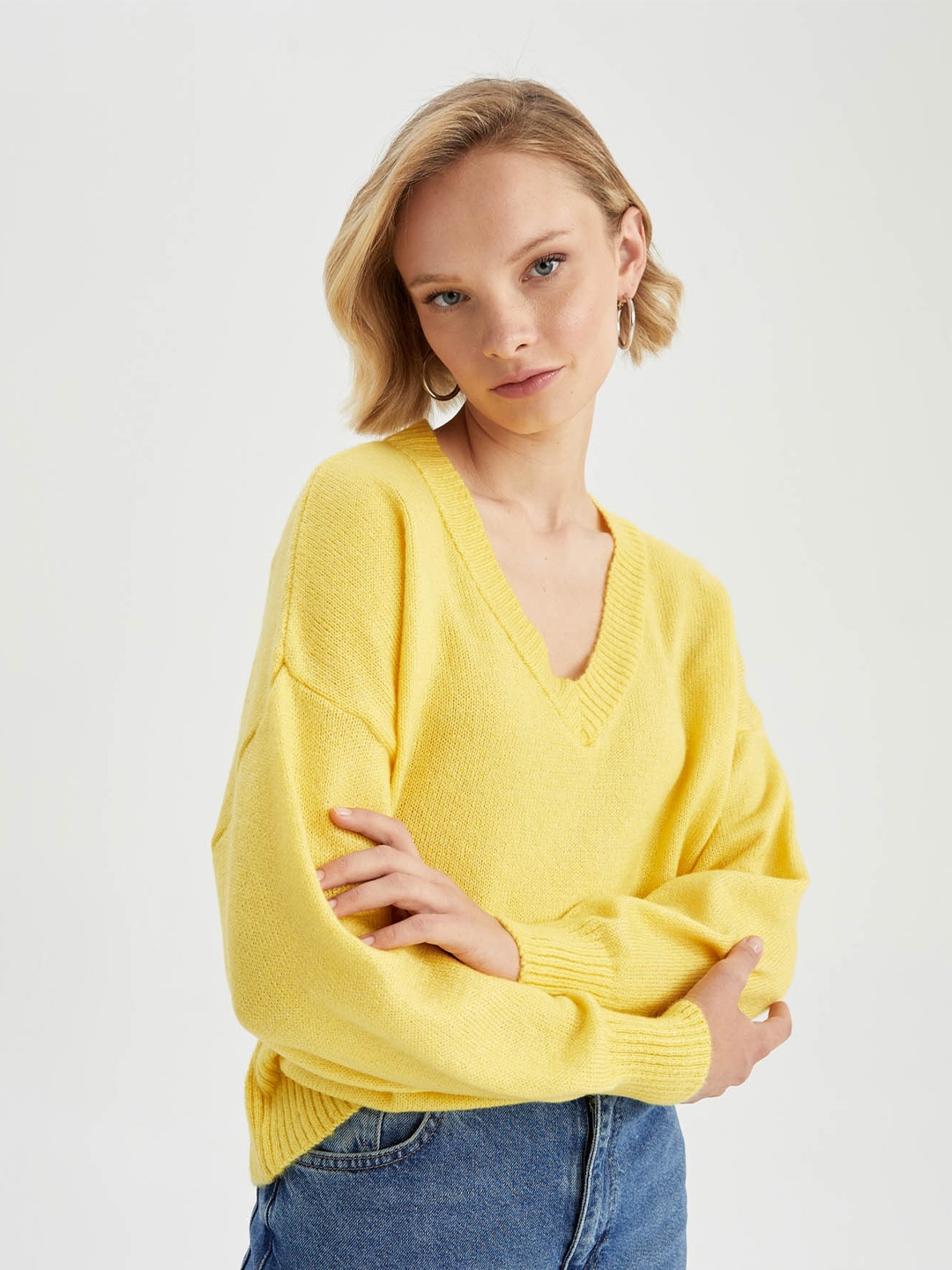 

DeFacto V-Neck Acrylic Pullover, Yellow