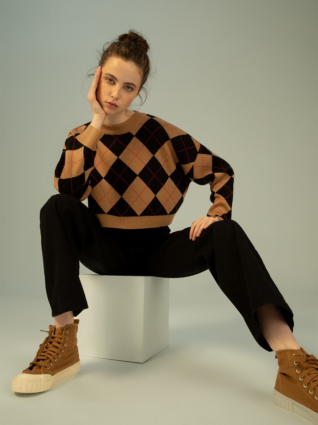

DeFacto Geometric Printed Acrylic Pullover, Brown