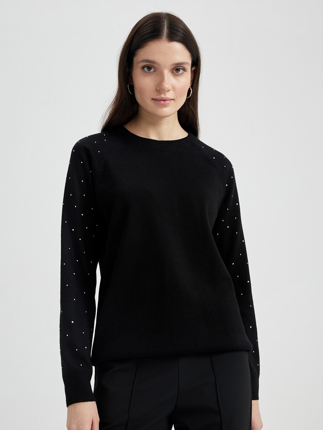 

DeFacto Polka Dots Printed Ribbed Knitted Acrylic Pullover, Black