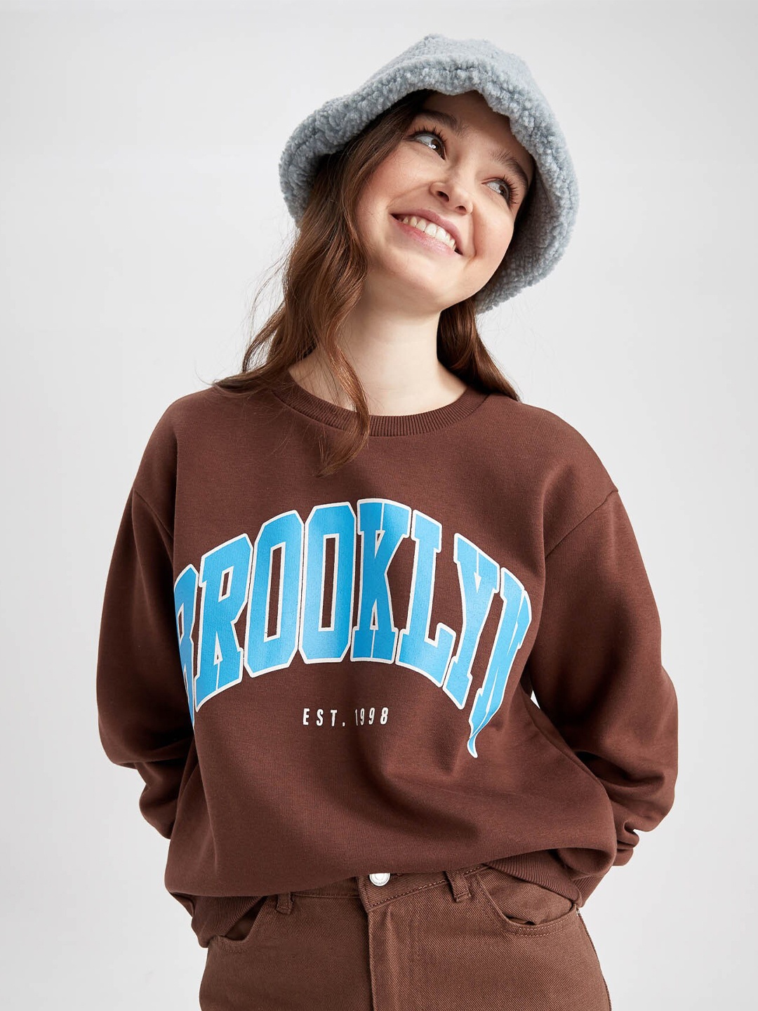 

DeFacto Typography Printed Pullover Sweatshirt, Brown