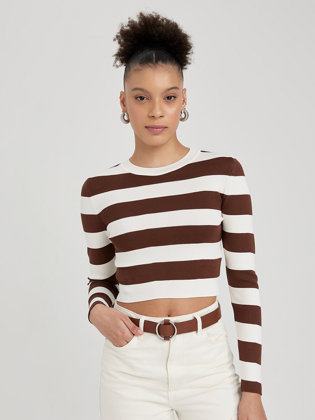 

DeFacto Striped Crop Sweater Vest, Brown