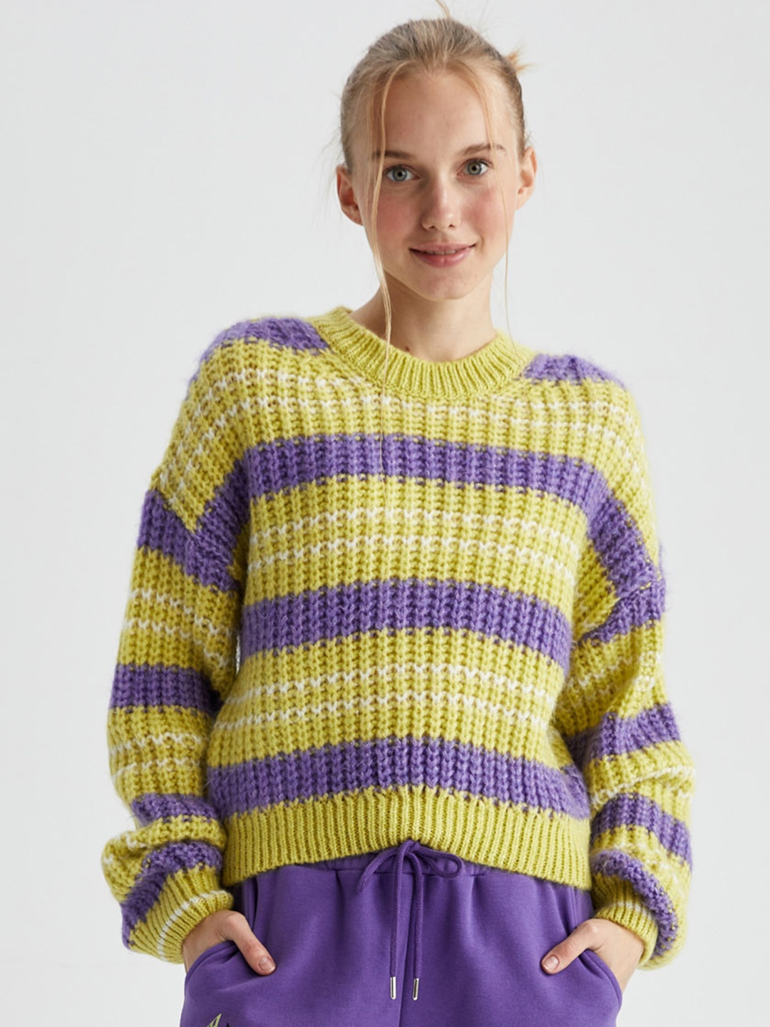 

DeFacto Striped Ribbed Pullover Sweater, Green