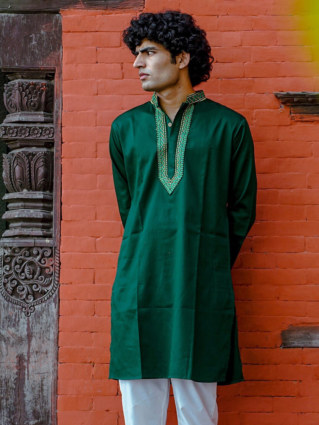 

Be Desi Mandarin Collar Thread Work Cotton Straight Kurta, Green