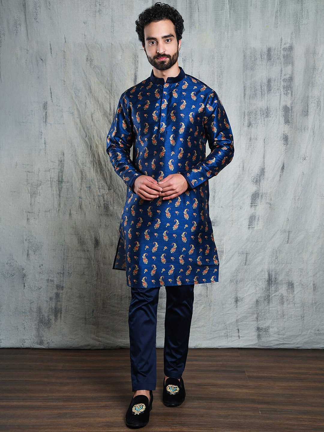 

Be Desi Paisley Printed Mandarin Dupion Silk Collar Kurta, Blue