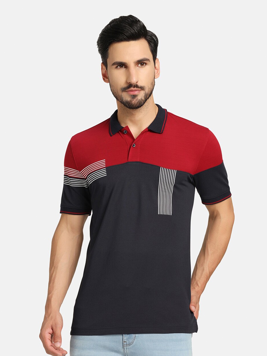 

Blackberrys Colourblocked Polo Collar Slim Fit T-shirt, Red