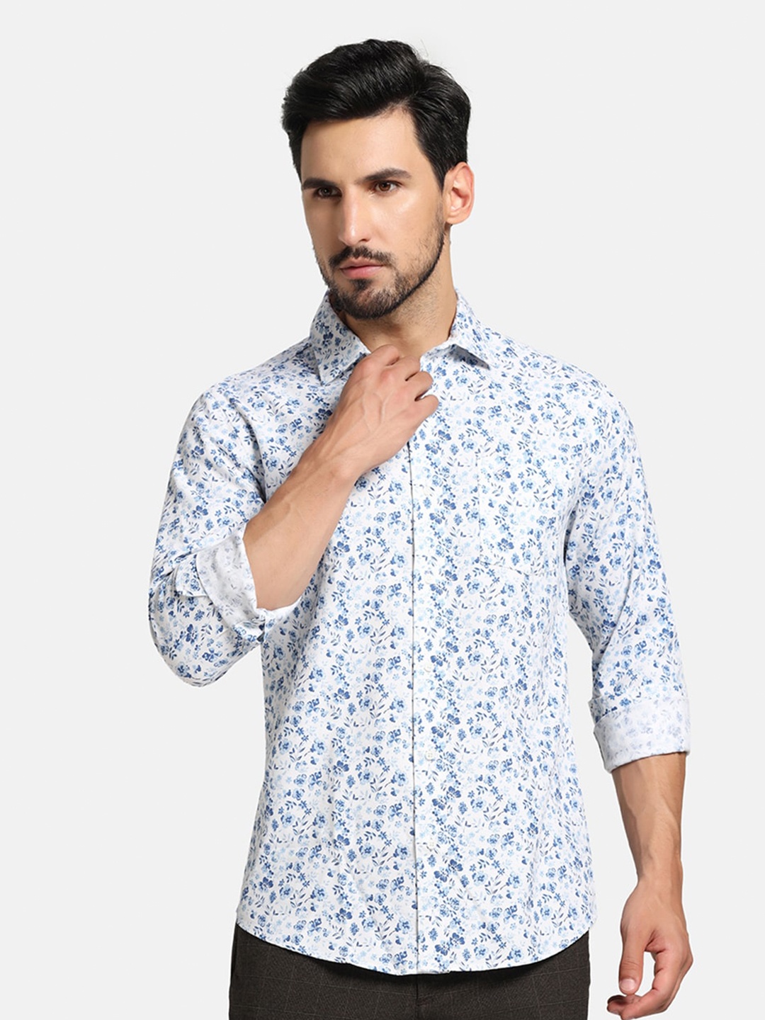 

Blackberrys Floral Printed Straight Slim Fit Casual Shirt, White