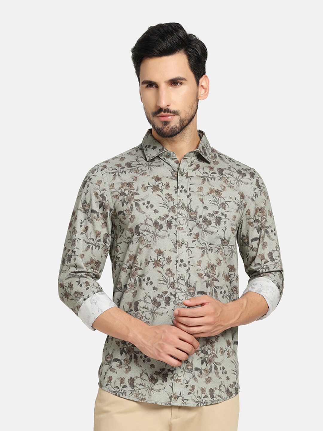 

Blackberrys Straight Slim Fit Floral Printed Pure Cotton Casual Shirt, Green