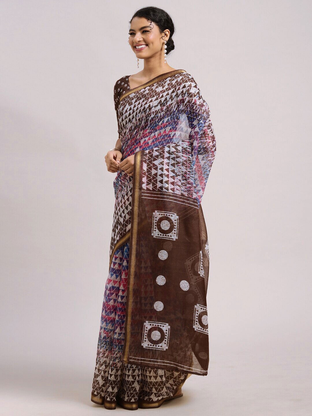 

Shaily Geometric Printed Zari Saree, Brown