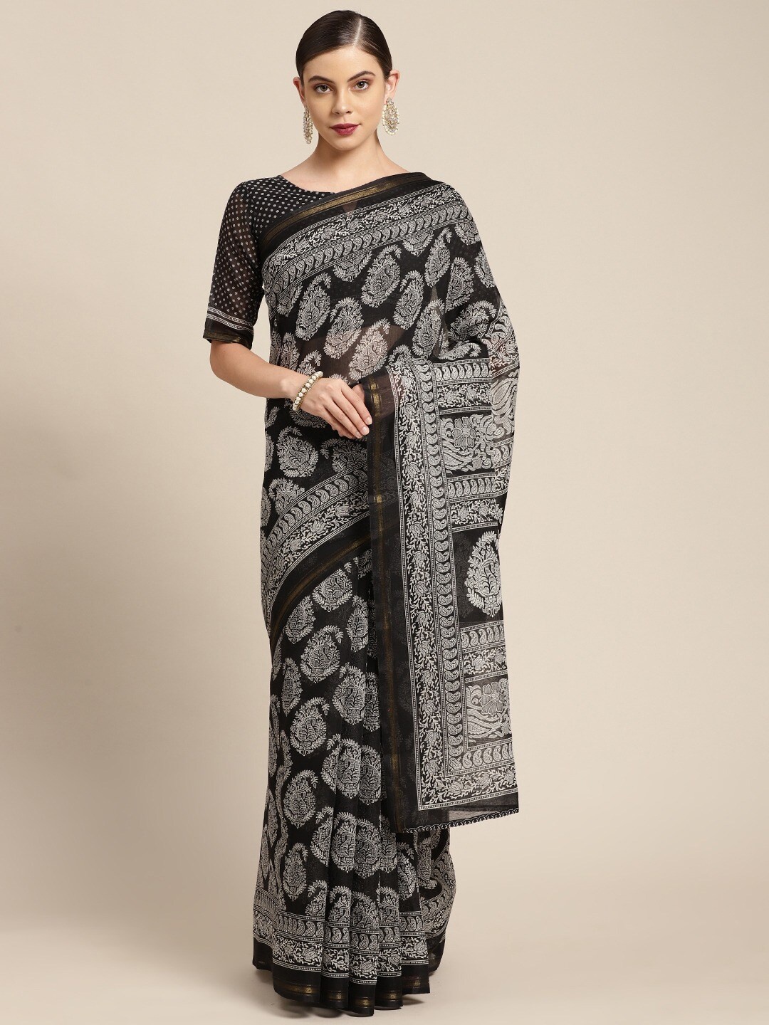 

Shaily Paisley Printed Zari Saree, Black