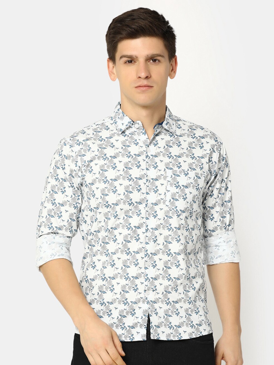 

V-Mart Slim Fit Floral Printed Casual Shirt, White