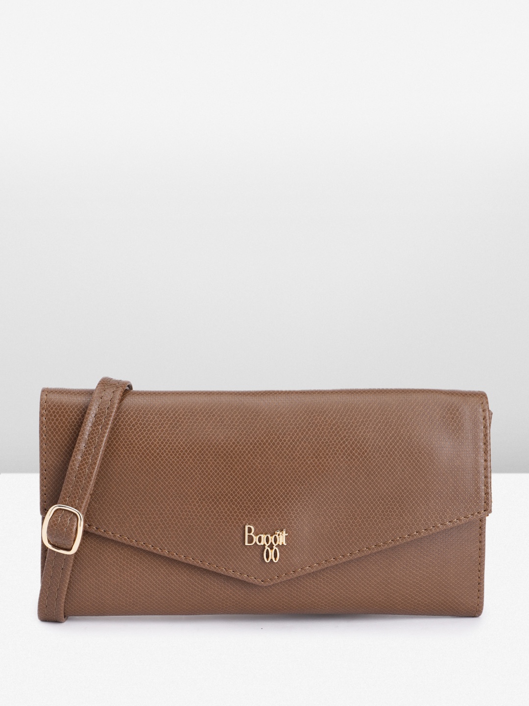 

Baggit Women Envelope Wallet, Brown