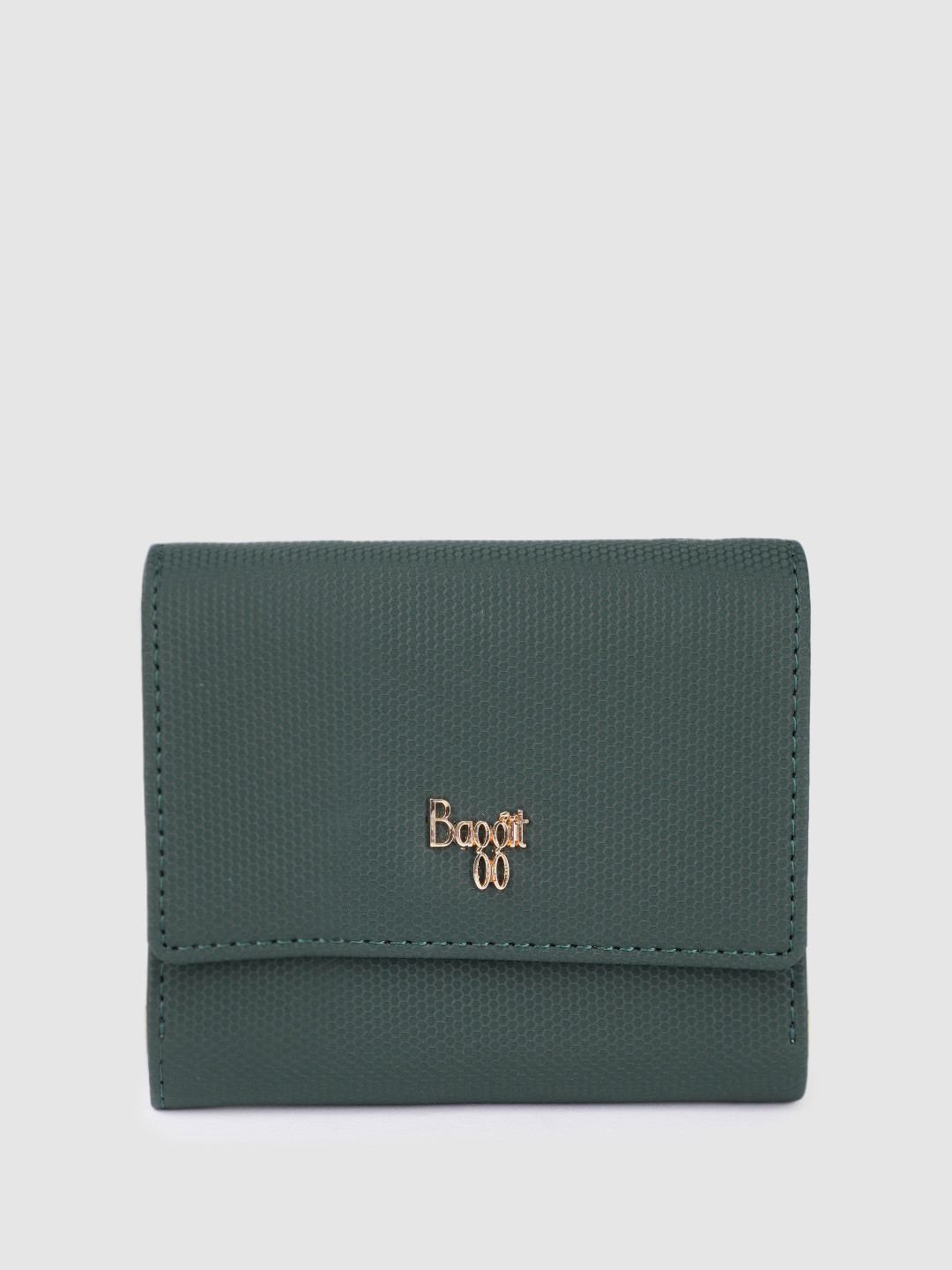 

Baggit Women Solid Three Fold Wallet, Green