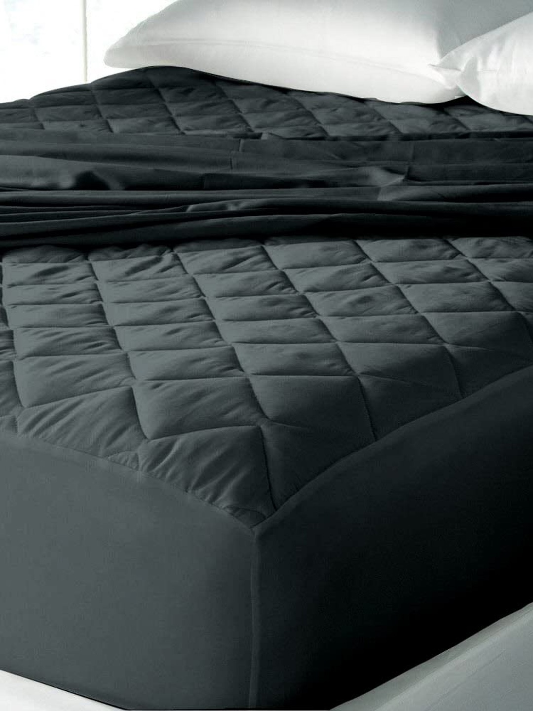 

Adbeni Grey Quilted 300 GSM Cotton Waterproof Mattress Protector
