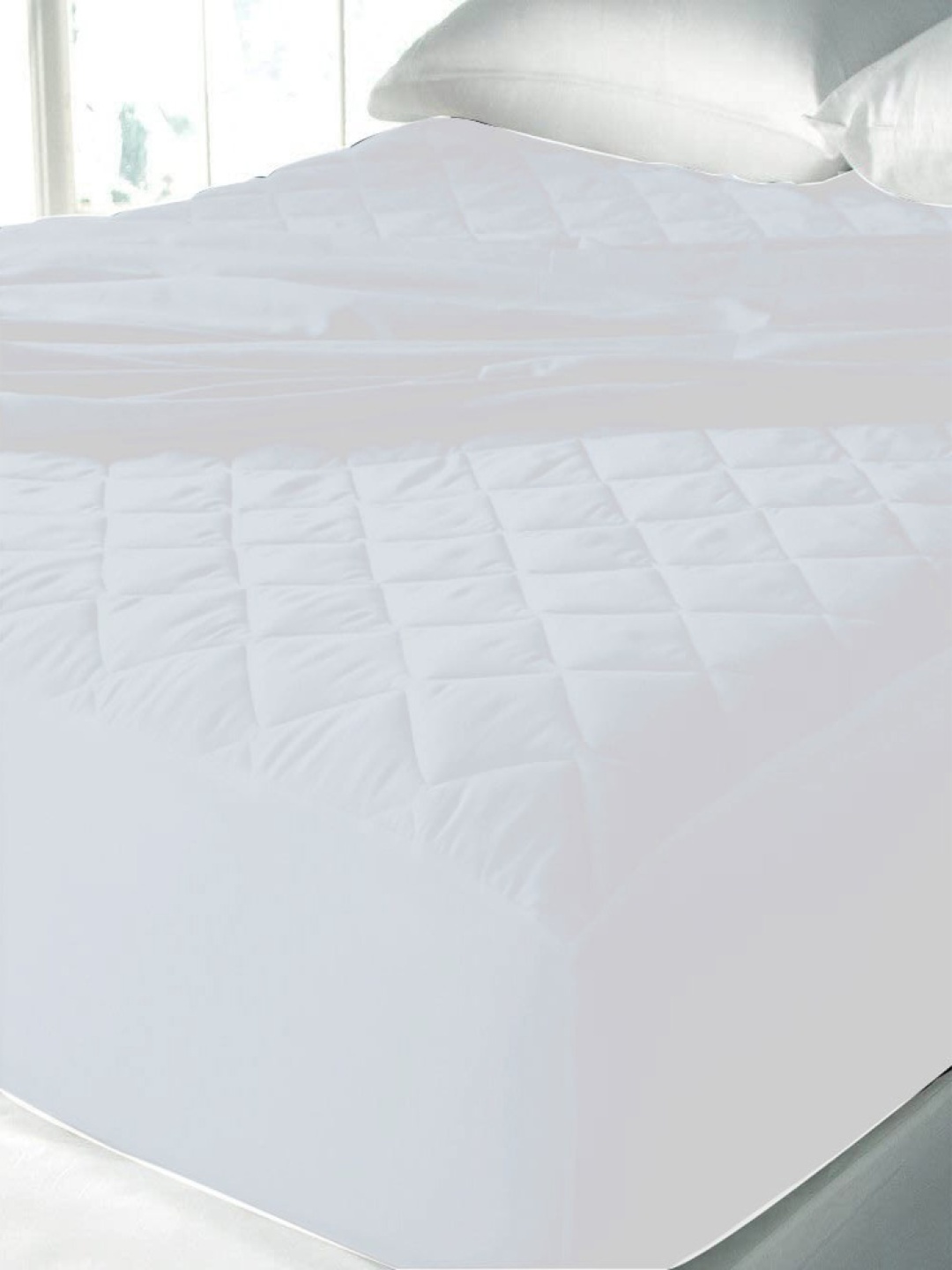 

Adbeni White Quilted 300 GSM Cotton Waterproof Mattress Protector