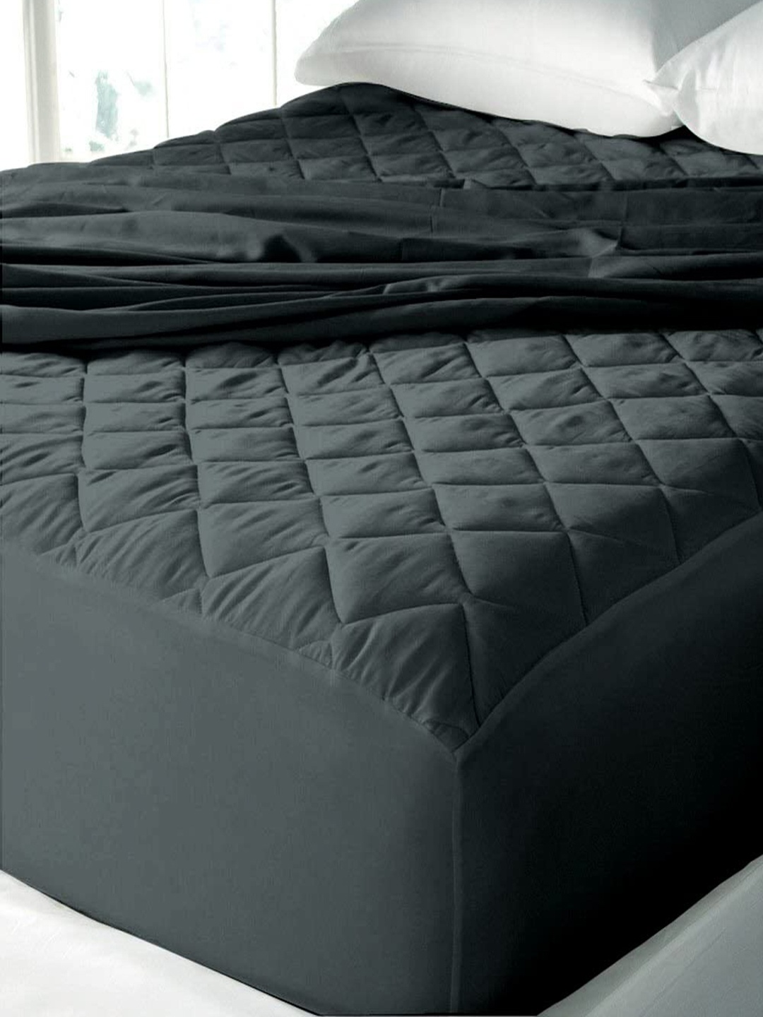 

Adbeni Home Grey Quilted 300 GSM Waterproof Mattress Protector