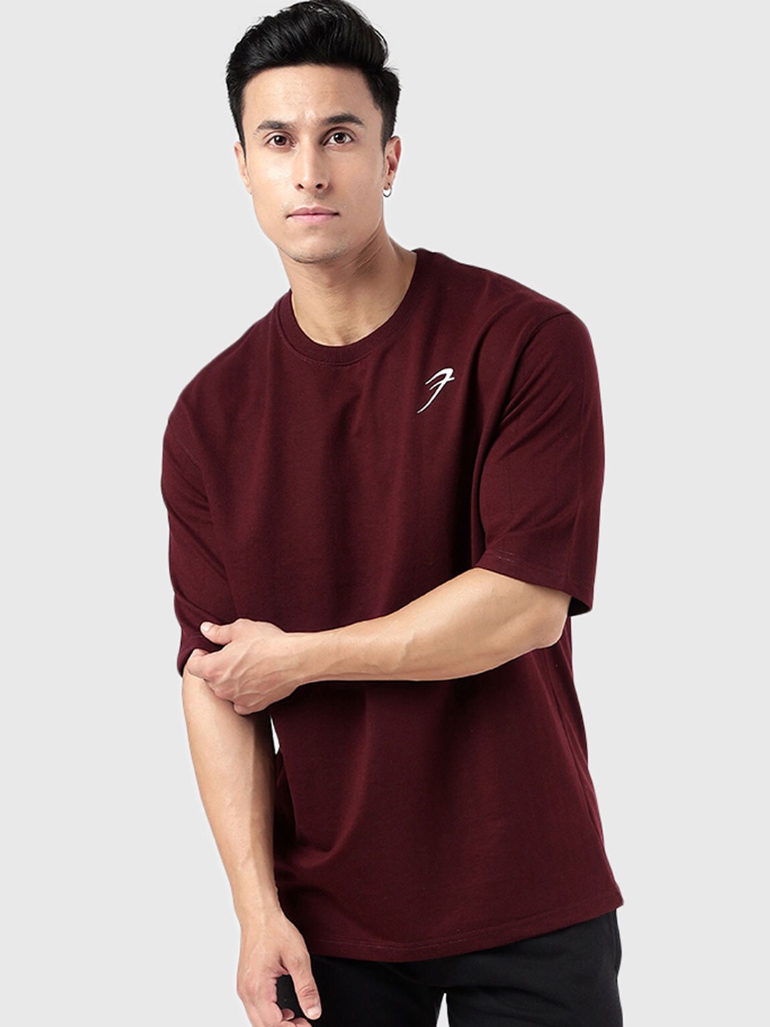 

FUAARK Oversized Round Neck Moisture Wicking Casual T-shirt, Maroon