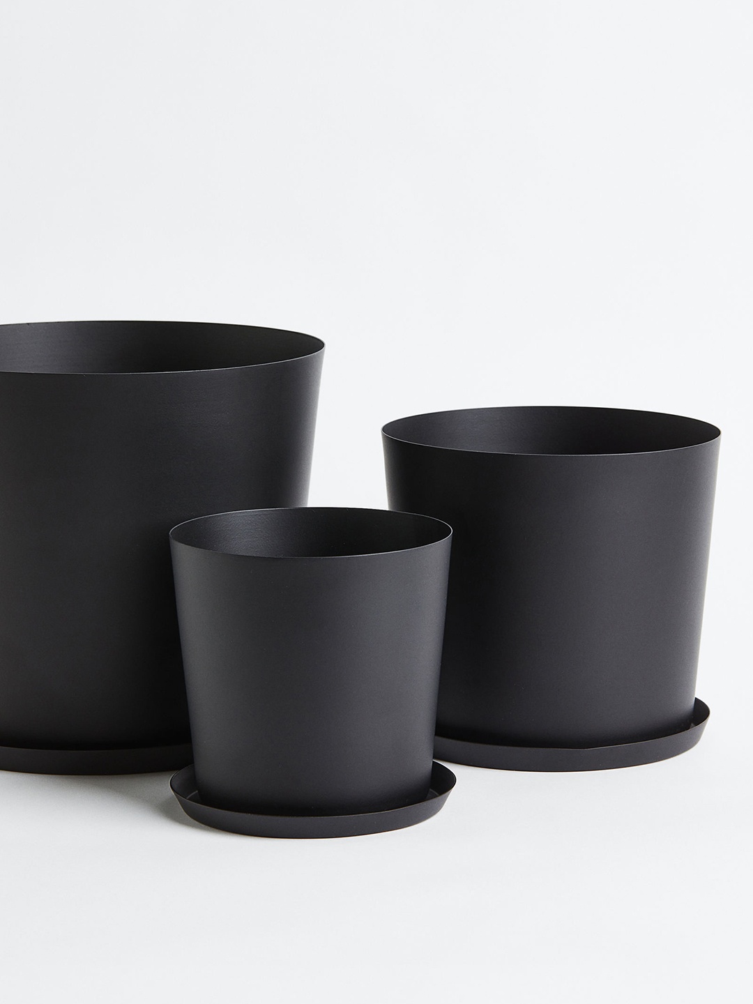 

H&M Black Large Metal Plant Pot