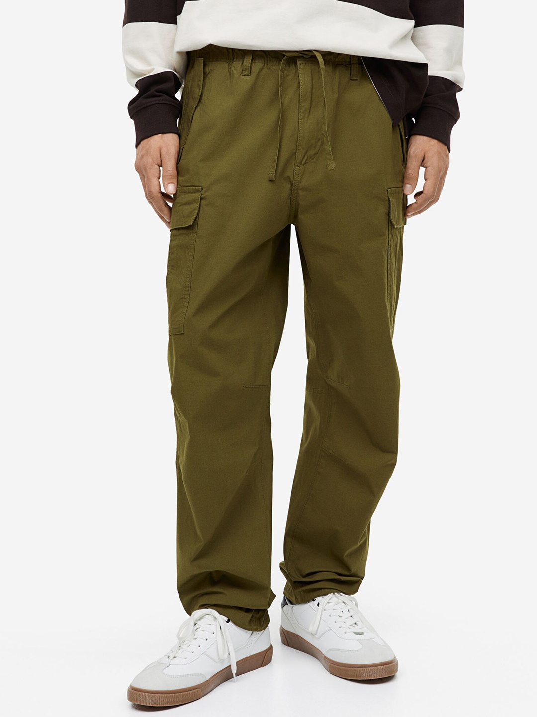 

H&M Men Regular Fit Ripstop Cargo Trousers, Green