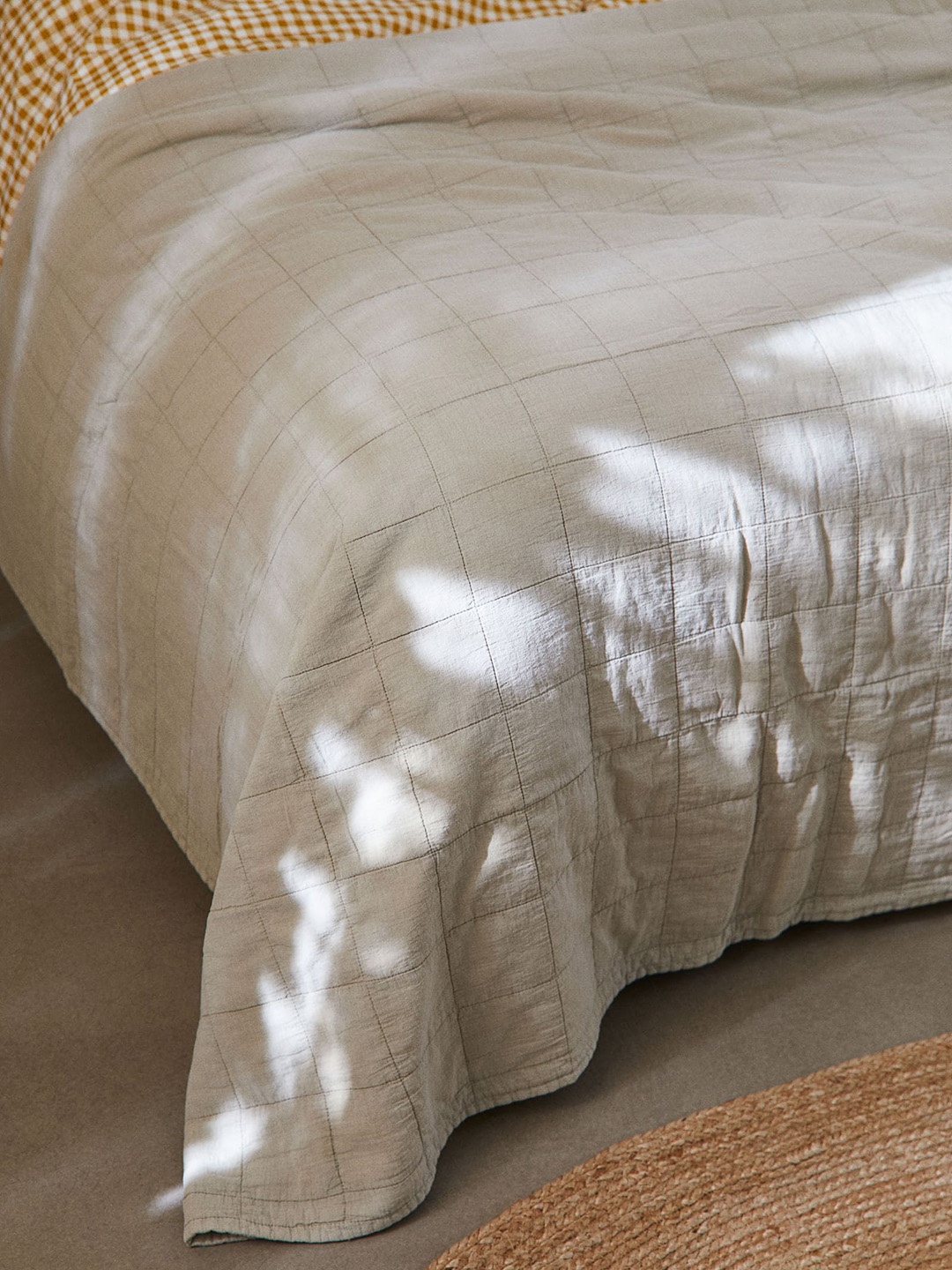 

H&M Beige Pure Cotton Quilted Bedspread