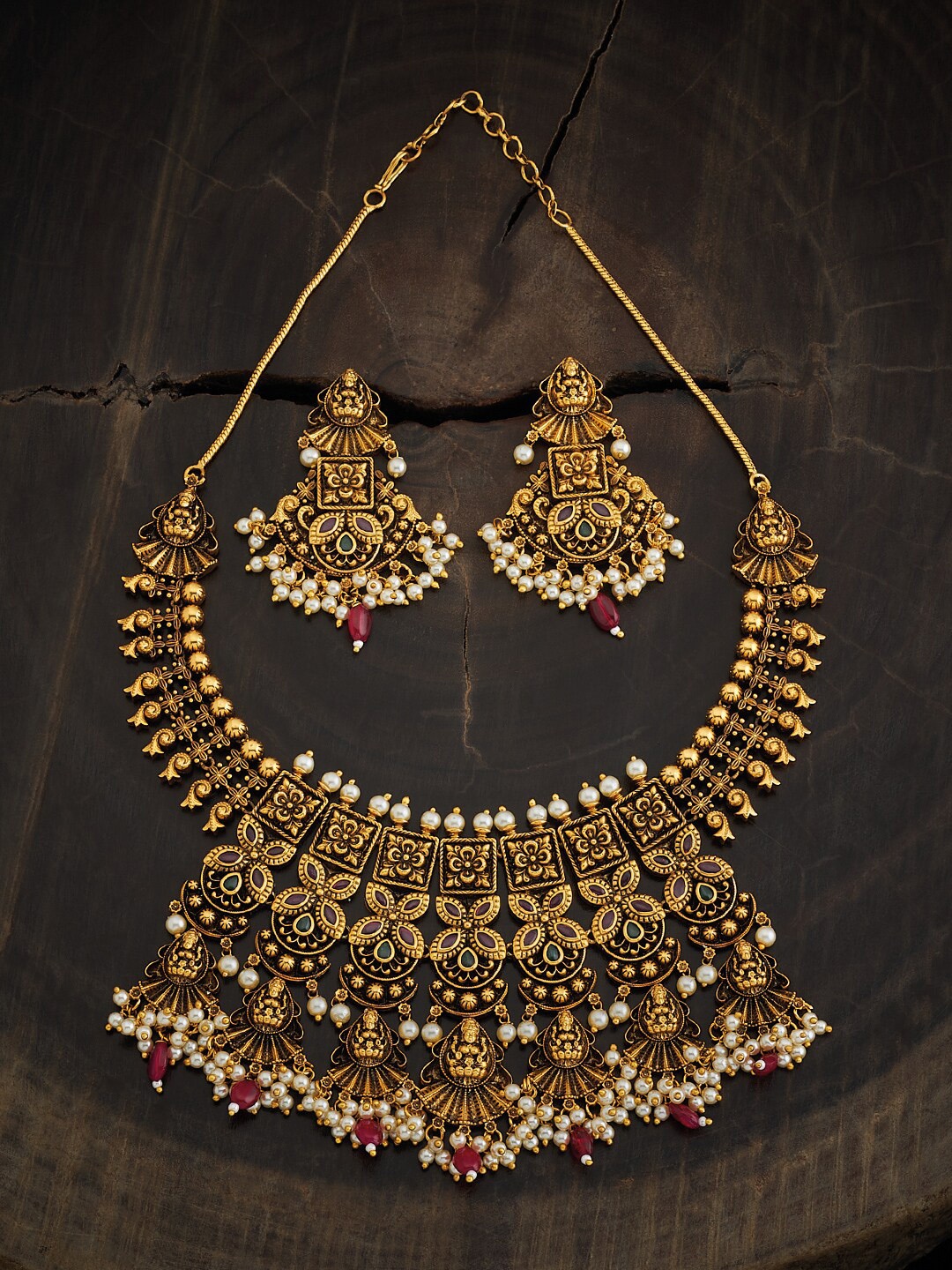 

Kushal's Fashion Gold-Plated Red & White Pearls Studded Jewellery Set