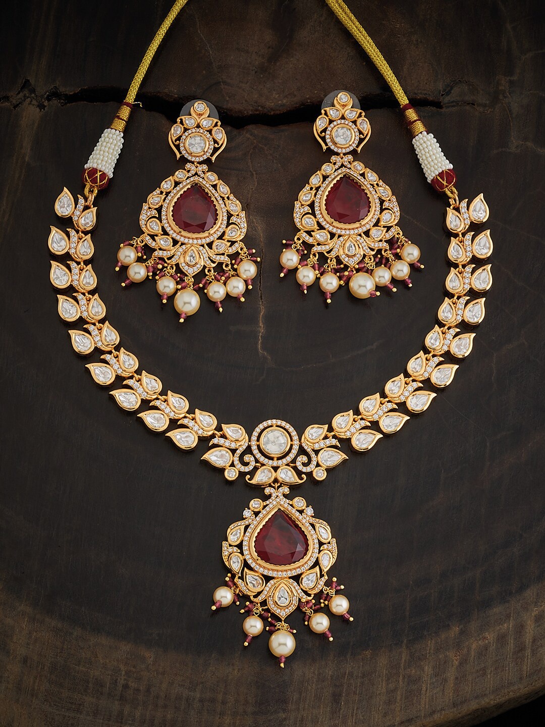 

Kushal's Fashion Jewellery Kundan-studded Jewellery Set, Gold